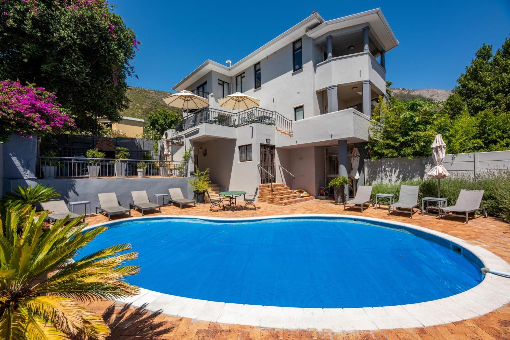 Maartens Guesthouse Cape Town Exterior photo